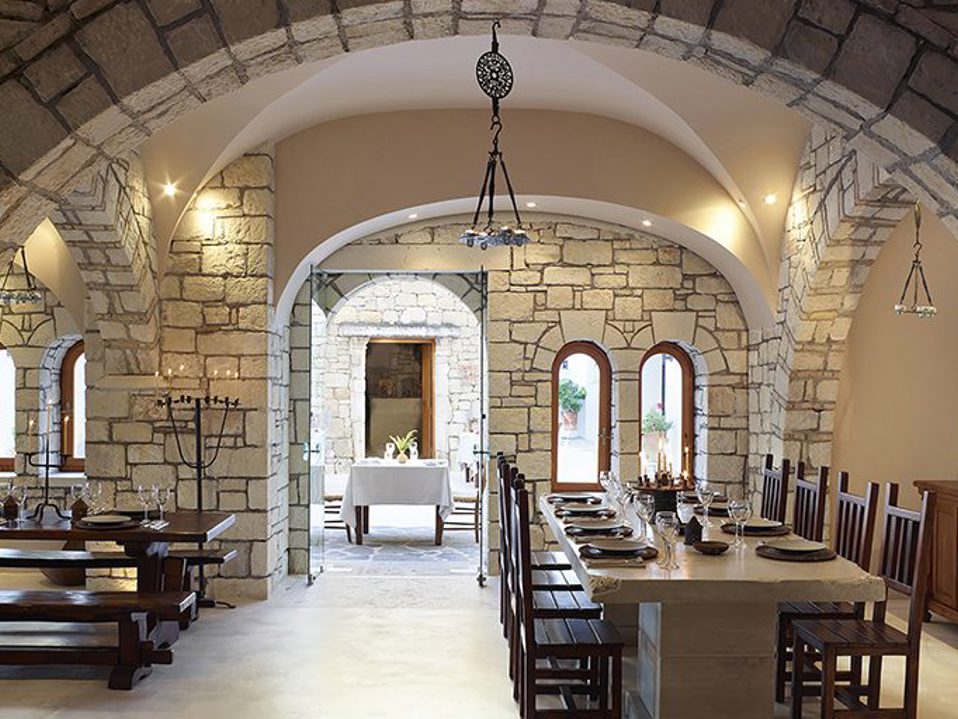 Platia restaurant among the best restaurants in Greece