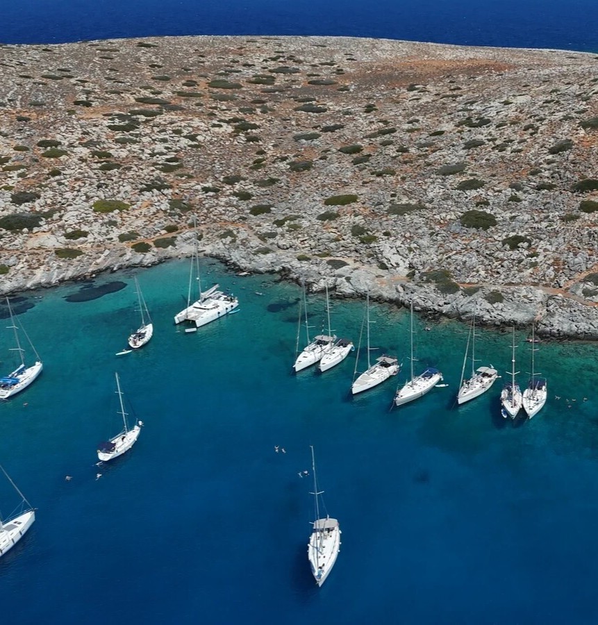 Private Sailing Cruise to Dia Island