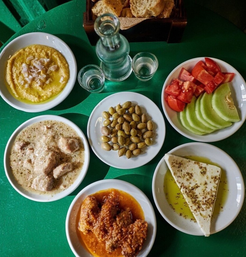 Heraklion City Tour and the 10 tastings of Crete